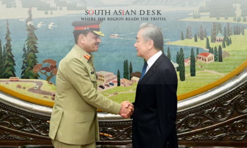 Beijing: Wang Yi meets Pakistani leaders to support national security, August 2025.
