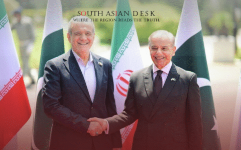 Pakistan and Iran leaders shaking hands