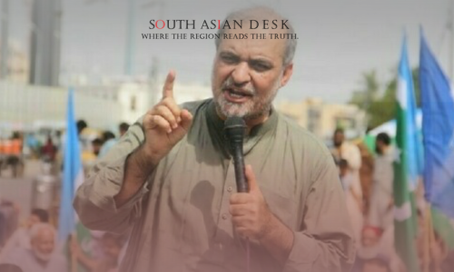 Hafiz Naeem Speaking to a Crowd demanding bail for Political prisoners