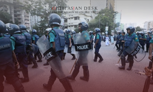 Dhaka Crackdown by police with protest controlling equipment