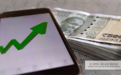 An uplift graph shows Indian Rupee to Rise in 2025