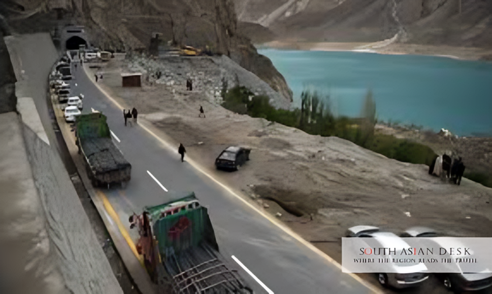 Khunjerab Pass Reopen, as seen traffic on the road