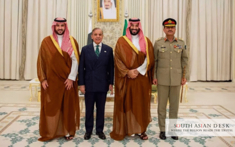 Supreme Leaders of Pak and Saudi during signing of Saudi Pak Pact
