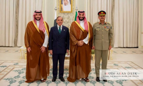 Saudi Pak Pact 2025 Bolsters Economic Hopes 2 Supreme Leaders of Pak and Saudi during signing of Saudi Pak Pact