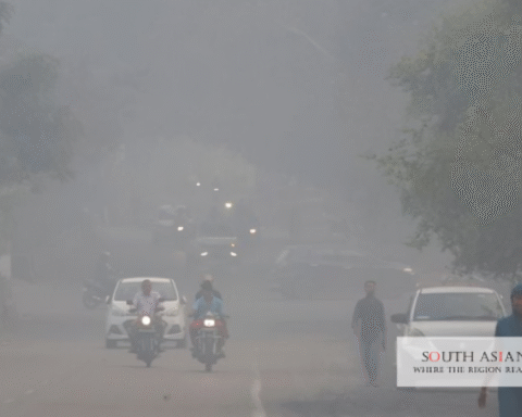 Delhi Air Quality Worsens After Diwali, AQI Spikes to 442