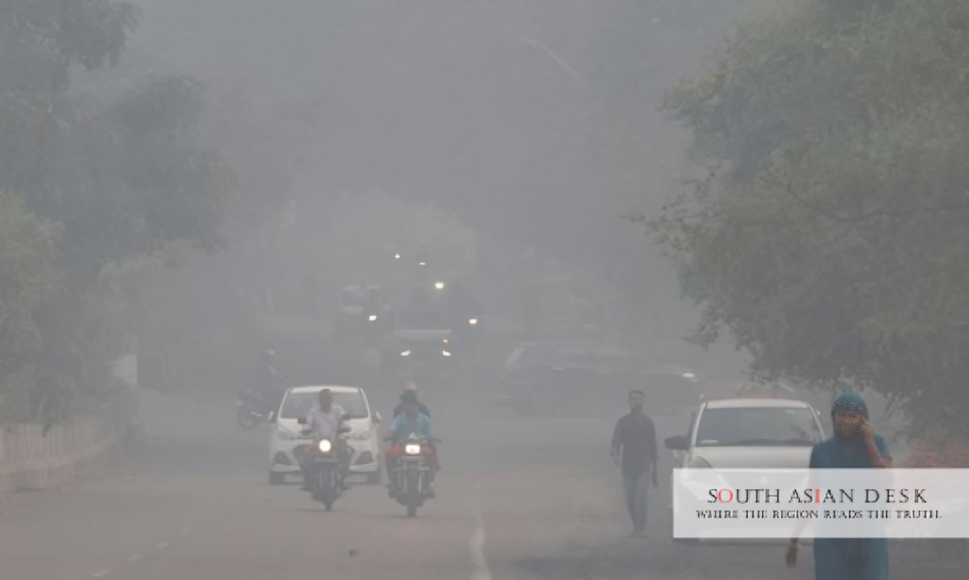 Delhi Air Quality Worsens After Diwali, AQI Spikes to 442 1 Delhi Air Quality Worsens After Diwali, AQI Spikes to 442