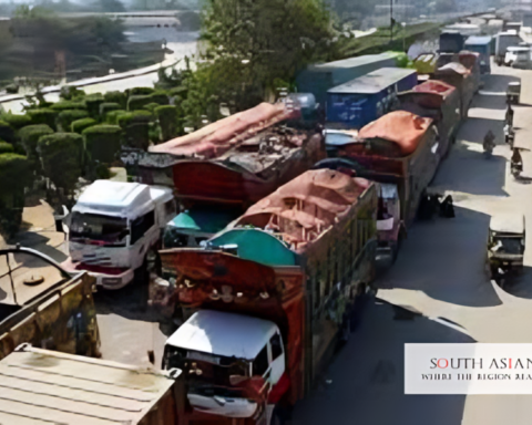 Karachi Heavy Vehicles Ban Imposed for 2 Months