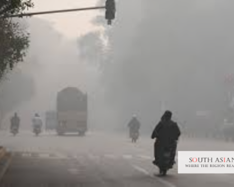 Lahore Air Quality Peaks at 504 in Smog Crisis