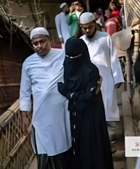 Rohingya Aid Cuts Push Girls to Marriage, Boys to Labour