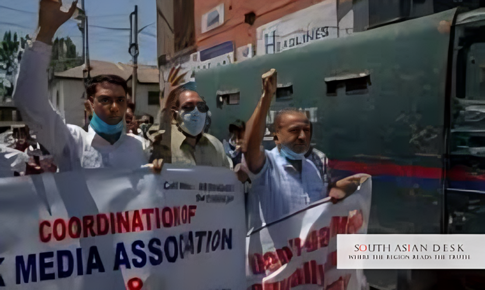 Kashmir Journalists Pledge Ignites Intimidation Fears