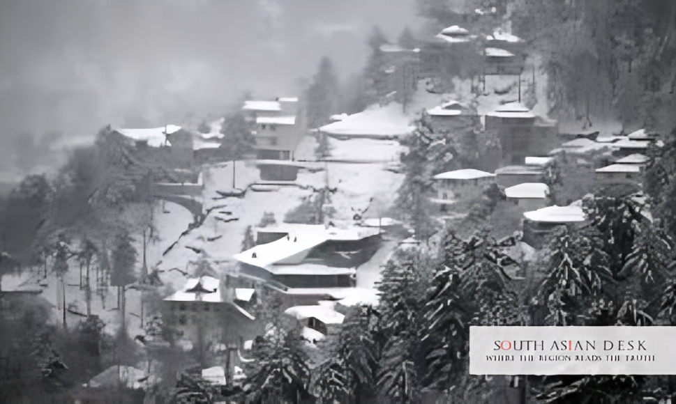 Pakistan Snowfall Warning: 9 Dead, Roads Shut