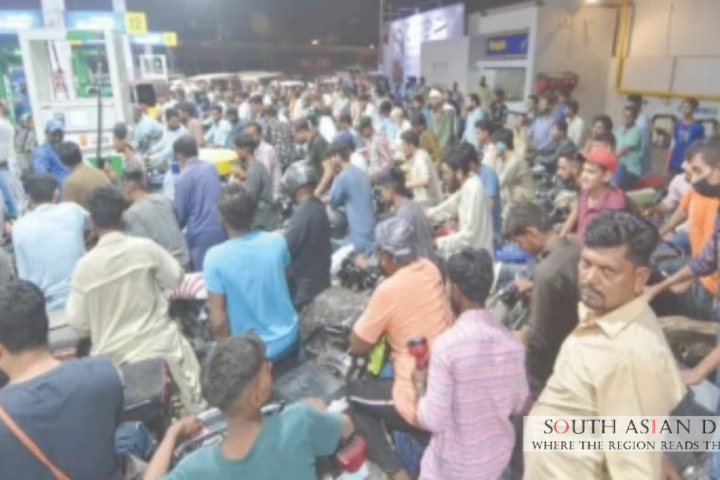 Fuel Price Surge In Pakistan - Economy Struggles