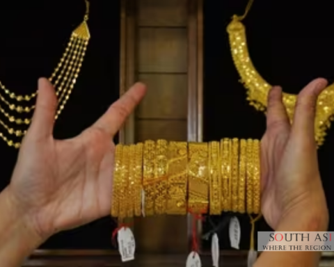 Silver and Gold Prices Tumble Amidst Iran-US Conflict