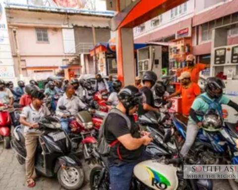 India Oil Reserves: Assures 60 Days Stock Amid Conflict