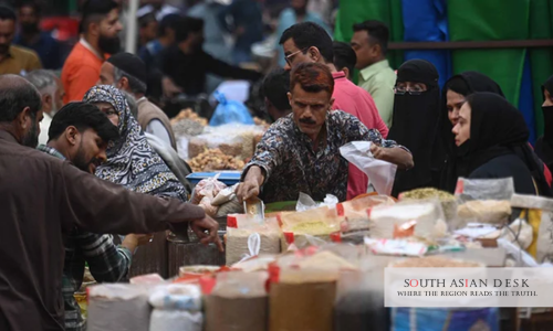 Pakistan's Inflation Hits 16-Month High at 7%