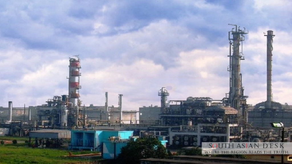 Oil Crisis Halts Production at Bangladesh's Eastern Refinery