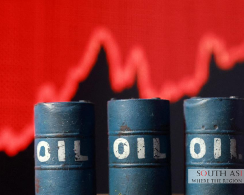 Oil Prices Surge Past $100 Amid U.S. Blockade Plans