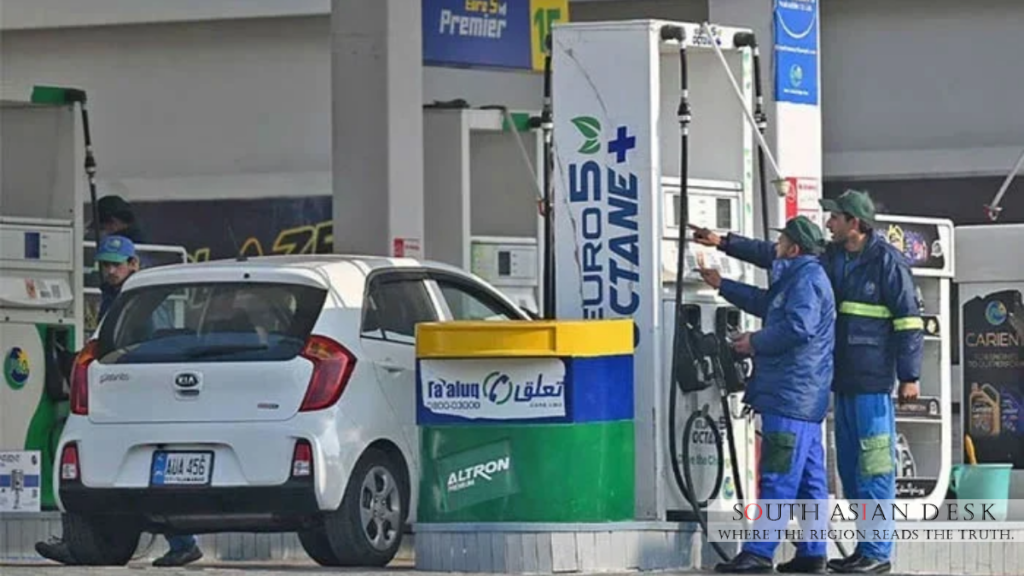 Pakistan Cuts Diesel Prices Amid Global Oil Drop