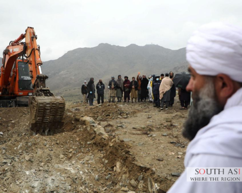 Pakistan and Afghan Taliban Resume Ceasefire Talks in China