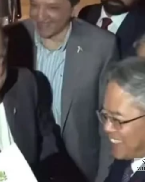 Zardari Strengthens Industrial Ties with China
