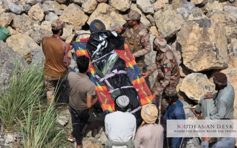 Pakistan bus crash
