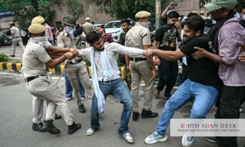 Delhi Police detain protesters